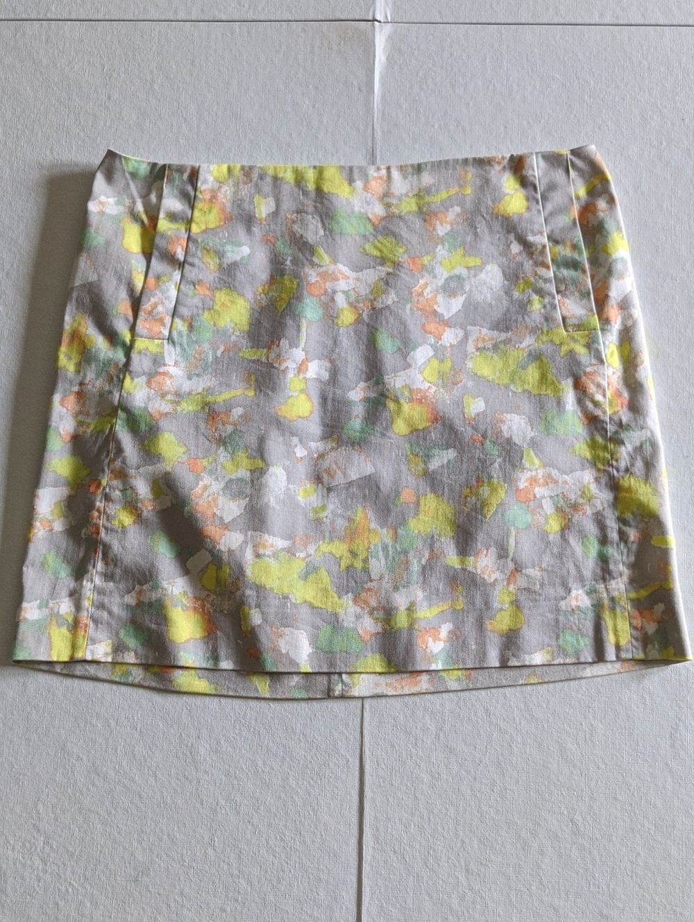 Jcrew Printed Pastel Mini Skirt in Gray, Yellow & Peach Size 2